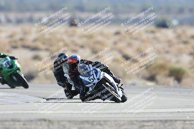 media/Dec-07-2025-CVMA (Sun) [[3e7d2de5dc]]/Race 12- Formula 40 MW and LW/